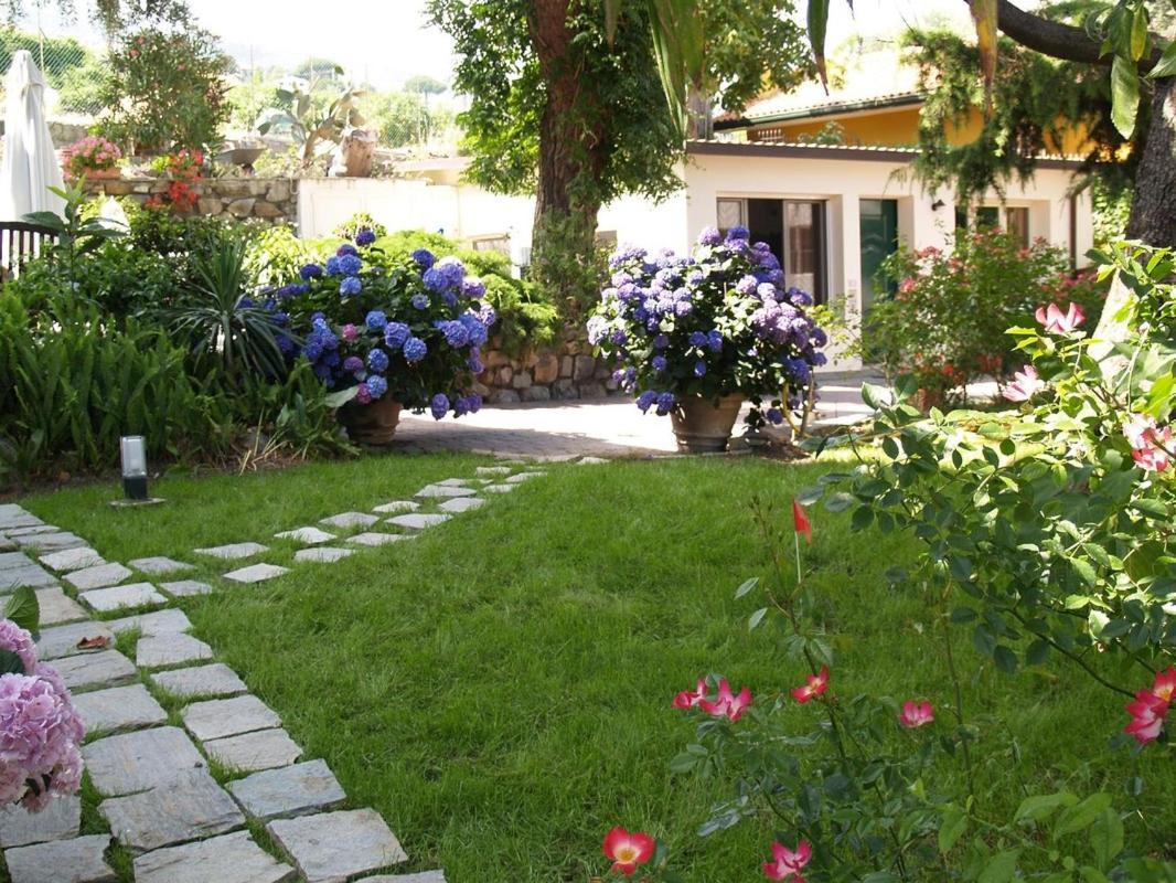 Suite Roxanne Sanremo Esterno foto
